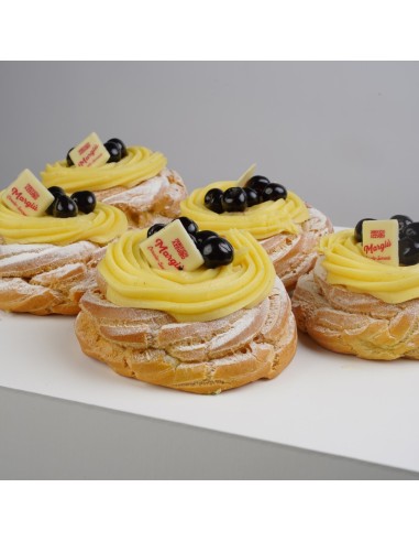 Zeppola di San Giuseppe al Forno con Crema e Amarene  (4 pezzi)